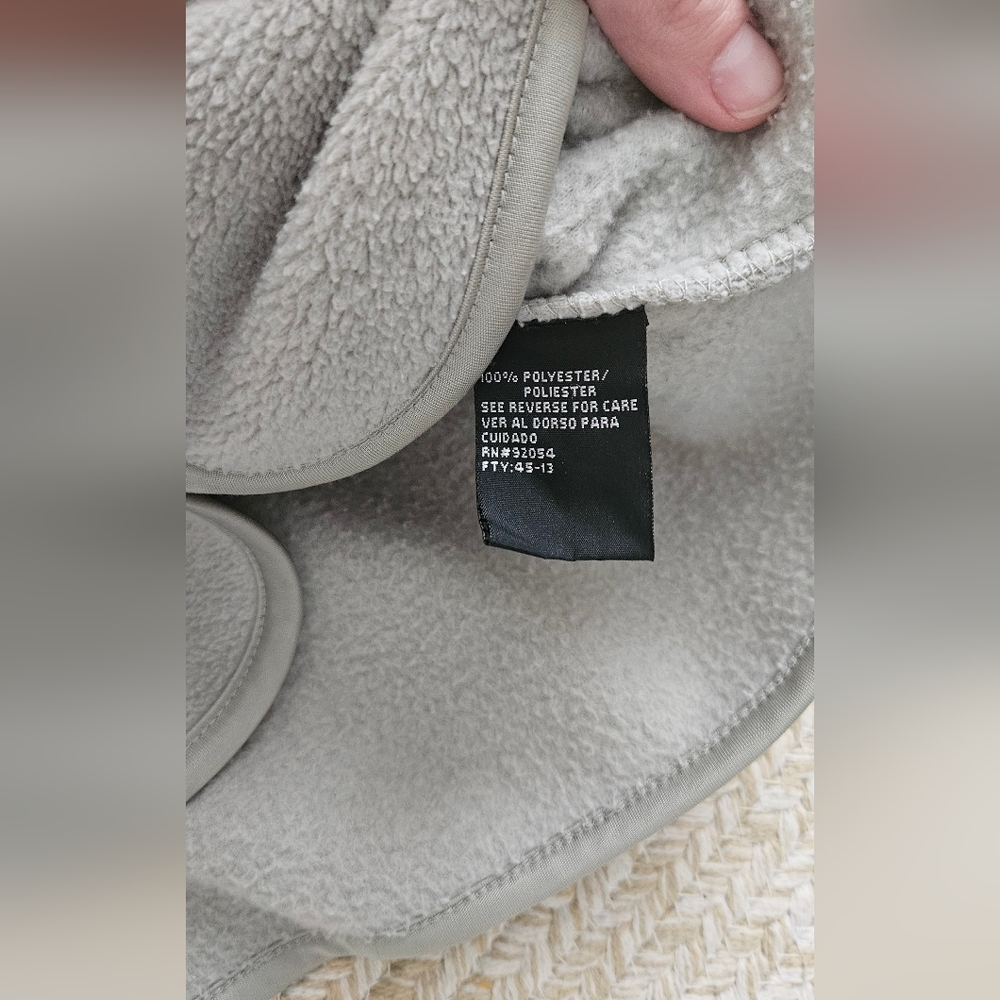 Vintage Carolyn Taylor Sage Green Fleece Jacket with Floral Appliqué - Picture 8 of 8